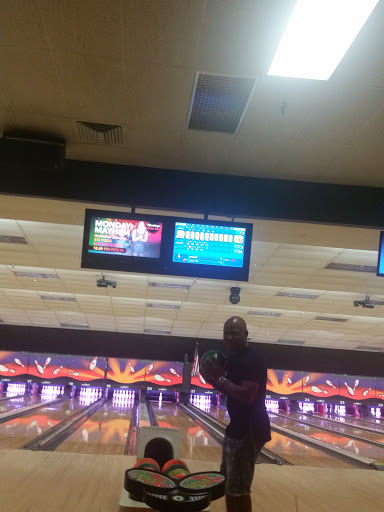 Bowling Alley «AMF Richardson Lanes», reviews and photos, 2101 N Central Expy, Richardson, TX 75080, USA