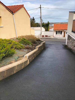 Arrêt bus à Riom