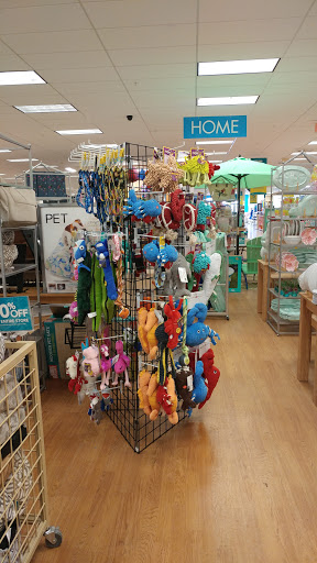 Clothing Store «Bealls Department Store», reviews and photos, 204 E Eau Gallie Blvd, Indian Harbour Beach, FL 32937, USA