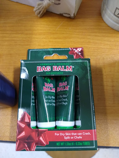 Department Store «T.J. Maxx», reviews and photos, 14 Candlewood Lake Rd, Brookfield, CT 06804, USA