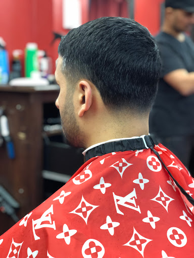 Barber Shop «The Barber Shop», reviews and photos, 70-23 Austin St, Forest Hills, NY 11375, USA