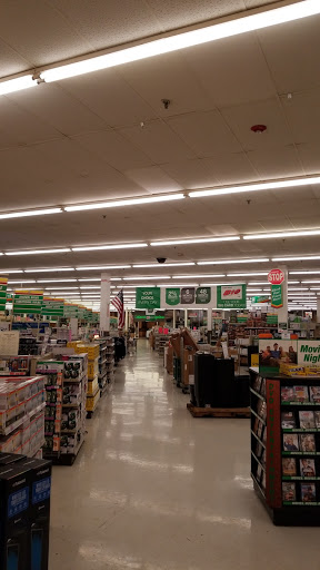 Home Improvement Store «Menards», reviews and photos, 2280 Maplewood Dr E, Maplewood, MN 55109, USA