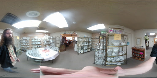 Thrift Store «White Dove Thrift Shoppe», reviews and photos, 5035 N 7th Ave, Phoenix, AZ 85013, USA
