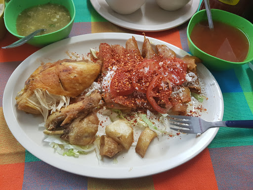 Enchiladas y Carnitas la Estrella