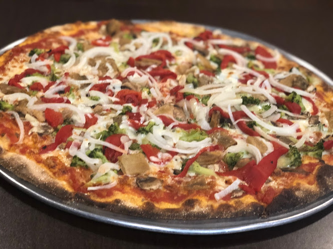 #4 best pizza place in Stratford - Delizioso Brick Oven Pizza