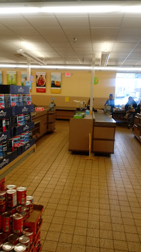Supermarket «ALDI», reviews and photos, 1441 S 35th St, Milwaukee, WI 53215, USA