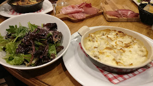 Photo n°57 de Restaurant Le Gratin Dauphinois à Grenoble ()