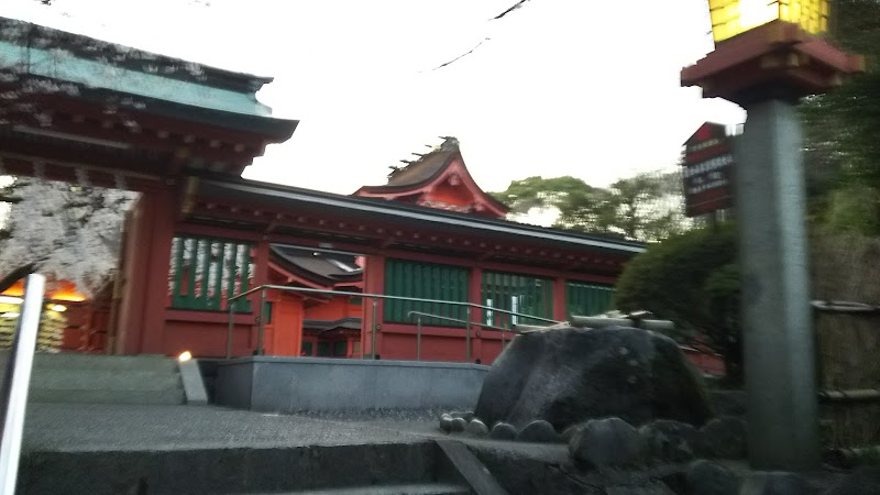 東門