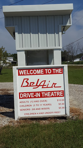 Drive-in Movie Theater «Bel-Air Drive-In Theater», reviews and photos, 337 US-421, Versailles, IN 47042, USA