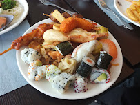 Sushi du Restaurant de type buffet Grill Asie à Val-de-Reuil - n°4