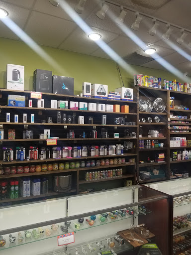 Tobacco Shop «42 Degrees Pipes and Tobacco South», reviews and photos, 2910 K St, Omaha, NE 68107, USA