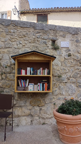Boîte à livres à Saint-Martin-de-Brômes