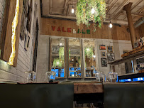 Atmosphère du Restaurant italien Vale&Ale Restaurant - Pinseria à Paris - n°9