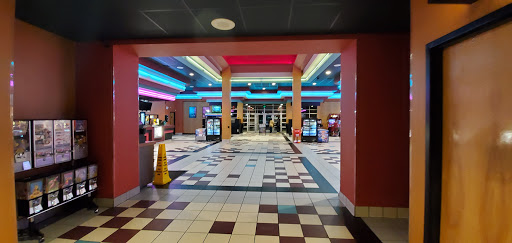 Movie Theater «Regal Cinemas Longston Place 14», reviews and photos, 13317 Meridian E, Puyallup, WA 98373, USA
