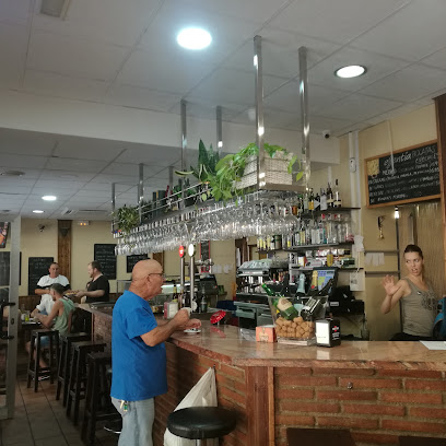 La Tauleta bar restaurante - Carrer Violant d,Hongria, 50A, 43007 Tarragona, Spain