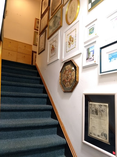 Thrift Store «New2you Thrift Store», reviews and photos, 206 William Howard Taft Rd #2, Cincinnati, OH 45219, USA