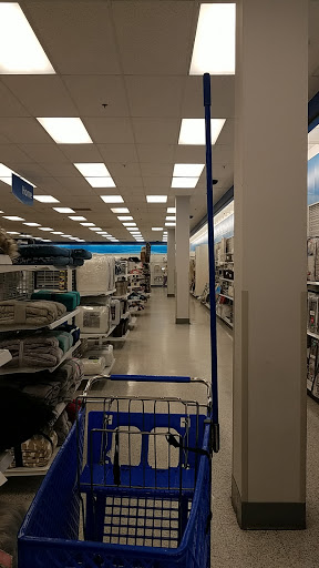 Clothing Store «Ross Dress for Less», reviews and photos, 6190 20th St, Vero Beach, FL 32966, USA