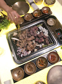 Barbecue coréen du Restaurant de grillades coréennes Soon Grill Champs-Elysées 순그릴 샹젤리제 à Paris - n°15