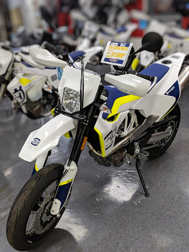 Motorcycle Dealer «Mid-Cities Motorsports», reviews and photos, 15725 Lakewood Blvd, Paramount, CA 90723, USA