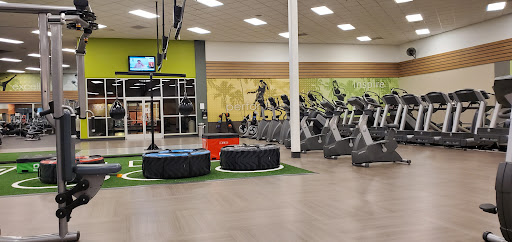 Gym «LA Fitness», reviews and photos, 1382 S Cotton Ln, Goodyear, AZ 85338, USA