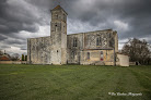 Ancienne abbaye Saint-Etienne Baignes-Sainte-Radegonde