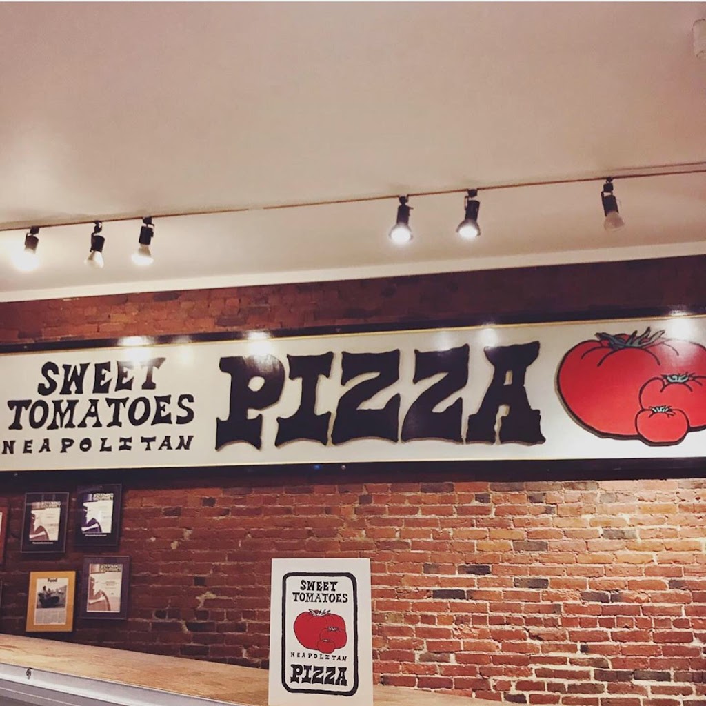 Sweet Tomatoes Pizza 02465