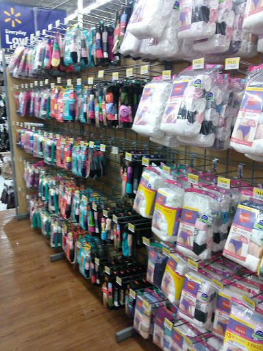 Discount Store «Walmart», reviews and photos, 1570 Chester Pike, Eddystone, PA 19022, USA