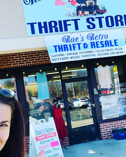Rae's Retro Thrift Store