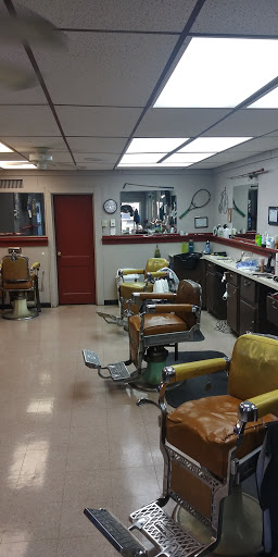 Barber Shop «Houser Barber Shop», reviews and photos, 915 Bridge St, New Cumberland, PA 17070, USA