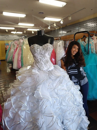 Bridal Shop «Azteca Bridal», reviews and photos, 1010 E Washington St, Phoenix, AZ 85034, USA