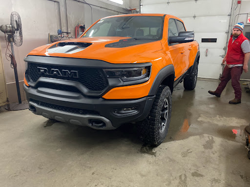 Jeep Dealer «Lambert Auto Sales Inc», reviews and photos, 5 River Rd, Claremont, NH 03743, USA