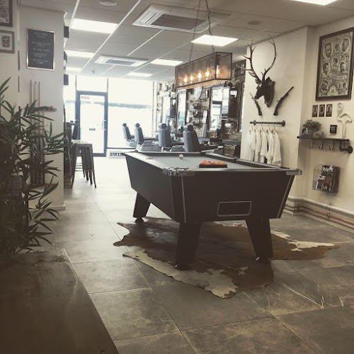 Sink Or Swim Traditional Barbering - Barber shop