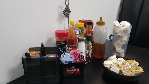 American Restaurant «Paris Coffee Shop», reviews and photos, 704 W Magnolia Ave, Fort Worth, TX 76104, USA