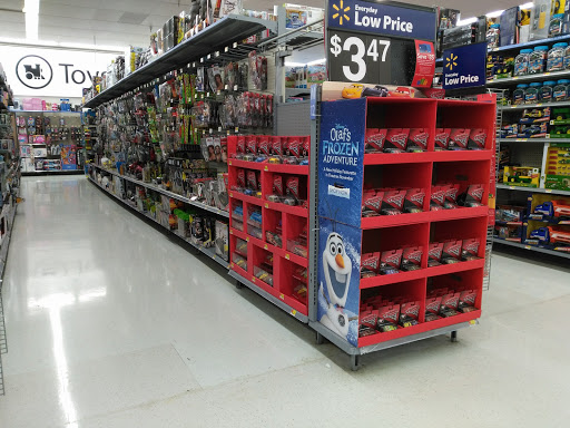 Department Store «Walmart Supercenter», reviews and photos, 2440 W Mason St, Green Bay, WI 54303, USA