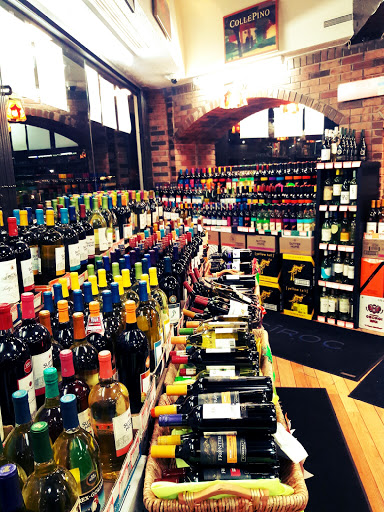 Liquor Store «Colonial Wines and Liquor», reviews and photos, 416 E Sandford Blvd, Mt Vernon, NY 10550, USA