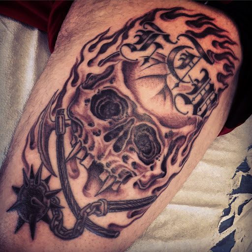 Tattoo Shop «Honeymoon Tattoo», reviews and photos, 10119 Fair Oaks Blvd, Fair Oaks, CA 95628, USA