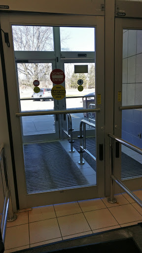 Post Office «United States Postal Service», reviews and photos, 250 E Boulevard Dr, Flint, MI 48502, USA