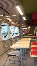 Photo n°80 de McDonald's à Mont-Saint-Martin ()