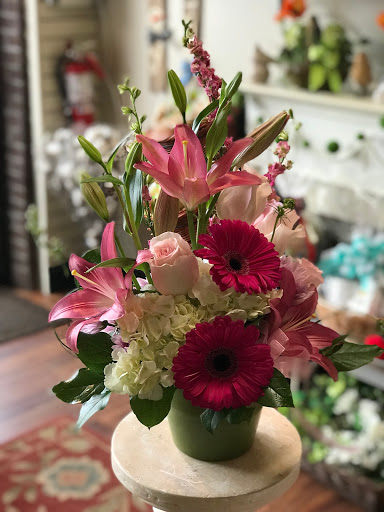 Florist «Valley Florist», reviews and photos, 301 Merrimack St, Methuen, MA 01844, USA