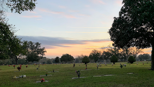 Cemetery «Jacksonville Memory Gardens Cemetery and Funeral Home», reviews and photos, 111 Blanding Blvd, Orange Park, FL 32073, USA