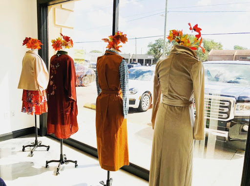 Consignment Shop «SecondHand Savvys», reviews and photos, 210 S Kings Ave, Brandon, FL 33511, USA