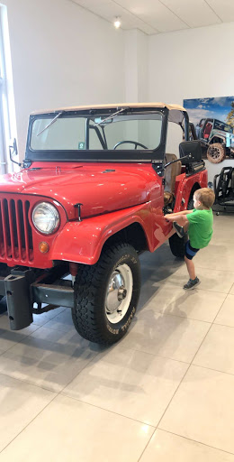 Car Dealer «Safford Chrysler Jeep Dodge Of Fredericksburg», reviews and photos, 5202 Jefferson Davis Hwy, Fredericksburg, VA 22408, USA