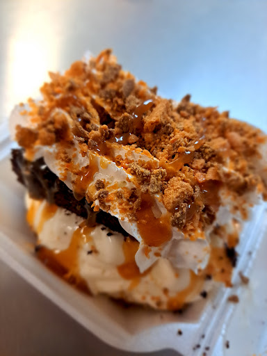 Ice Cream Shop «Dairy Hut», reviews and photos, 448 Skidmore Dr, Harlan, KY 40831, USA