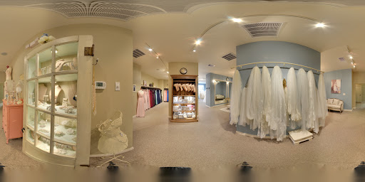 Bridal Shop «Houston Bridal Gallery», reviews and photos, 7951 Katy Fwy E, Houston, TX 77024, USA