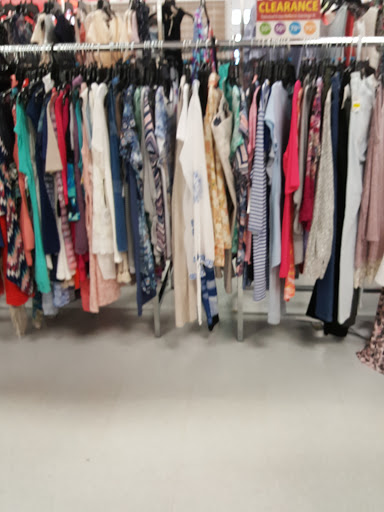 Department Store «Bealls Outlet», reviews and photos, 2738 W Hillsborough Ave, Tampa, FL 33614, USA