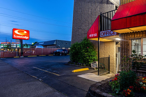 Econo Lodge Portland - I-205