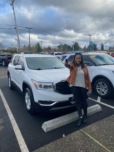 Car Dealer «Auto Town Buick GMC», reviews and photos, 19495 SE McLoughlin Blvd, Gladstone, OR 97027, USA