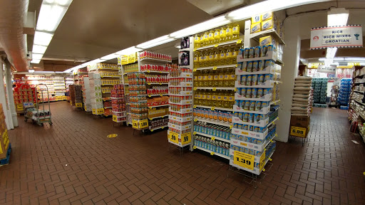 Supermarket «Western Beef Supermarket», reviews and photos, 44-44 College Point Blvd, Flushing, NY 11355, USA