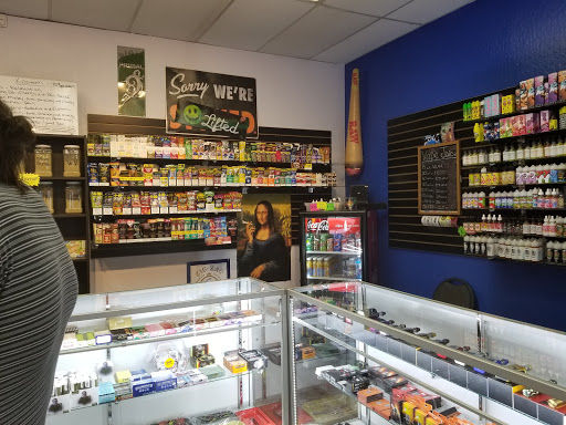 Tobacco Shop «Lifted Smoke Shop», reviews and photos, 2286 Sunrise Blvd, Gold River, CA 95670, USA