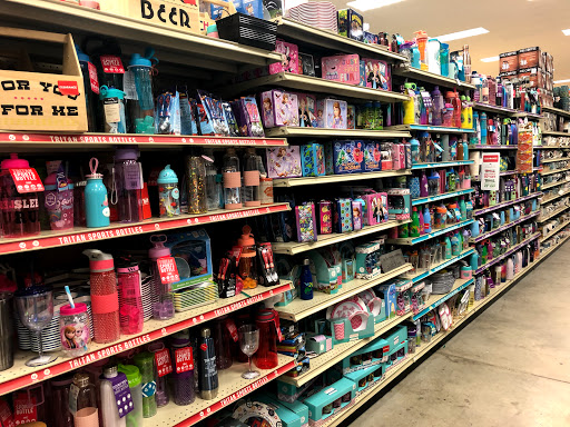 Home Goods Store «At Home», reviews and photos, 4700 Green Rd, Raleigh, NC 27604, USA